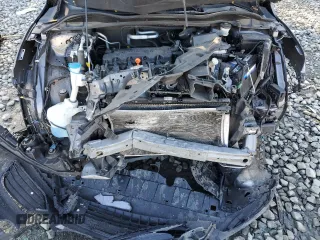 2022 Honda HR-V LX with VIN 3CZRU6H36NM717885, listed as a Copart auction lot 42835445 with 0 mi miles and Salvage Title. Bid and sale history available at carsss.com. Image 12.
