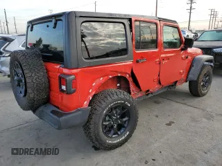 2022 Jeep Wrangler Unlimited High Tide with VIN 1C4HJXDG5NW107100, listed as a Copart auction lot 83231044 with 37,898 mi miles and Salvage Title. Bid and sale history available at DreamBid. Image 3.