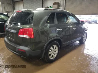 2012 Kia Sorento LX with VIN 5XYKT4A20CG293744, listed as a Copart auction lot 47795335 with 177,185 mi miles and Salvage Title. Bid and sale history available at carsss.com. Image 3.