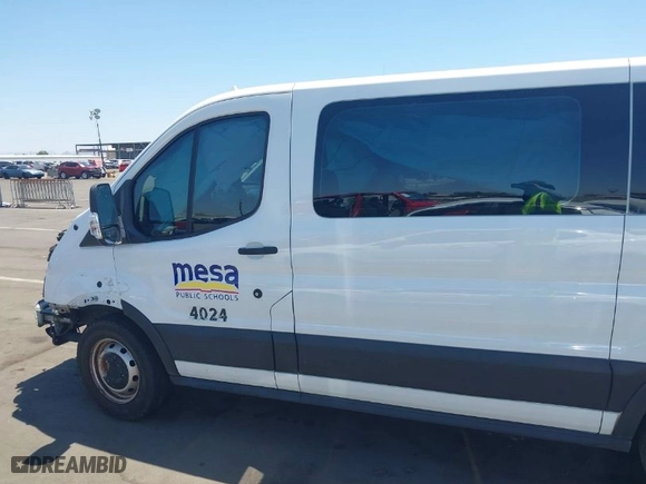 2020 Ford Transit Passenger Wagon XL with VIN 1FMZK1Y89LKB17761, listed as a IAAI auction lot 39455768 with 73,654 mi miles. Bid and sale history available at carsss.com. Image 15.