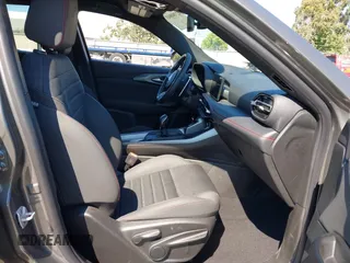2024 Dodge Hornet R/T с VIN ZACPDFCW7R3A33260, выставлен на аукционе IAAI как лот 42780843 с пробегом 33 932 миль миль и . История ставок и продаж доступна на DreamBid. Изображение 5.