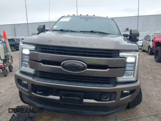 2018 Ford F-250 XL с VIN 1FT7W2BT9JEC77105, выставлен на аукционе IAAI как лот 42187476 с пробегом 211 051 миль миль и . История ставок и продаж доступна на DreamBid. Изображение 12.