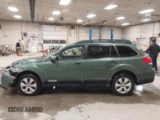 2010 Subaru Outback Limited Power Moon с VIN 4S4BRBKC6A3372097, выставлен на аукционе IAAI как лот 41318191 с пробегом 135 935 миль миль и . История ставок и продаж доступна на DreamBid. Изображение 15.