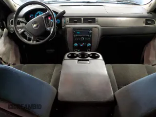 2008 Chevrolet Tahoe 3LT z VIN 1GNFK13048J139678, wystawiony jako Copart lot #61505085 z przebiegiem 169 099 mil mil oraz Czysty tytuł • Clean title. Historia ofert i sprzedaży dostępna na DreamBid. Obrazek 8.