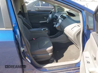 2013 Toyota Prius Two with VIN JTDZN3EU6D3289122, listed as a IAAI auction lot 41670913 with 121,479 mi miles and . Bid and sale history available at DreamBid. Image 5.