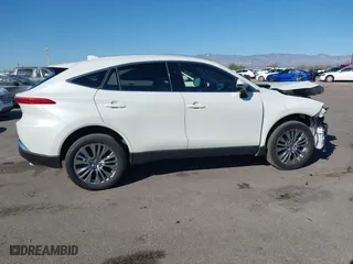 2022 Toyota Venza LE with VIN JTEAAAAH1NJ110449, listed as a IAAI auction lot 41602152 with 19,228 mi miles. Bid and sale history available at carsss.com. Image 14.