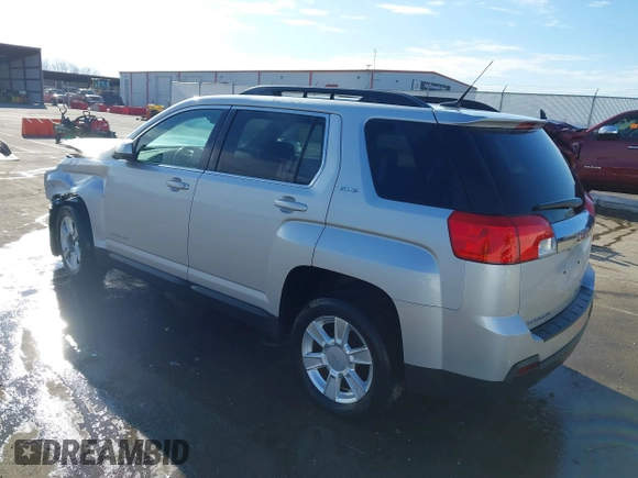 2013 GMC Terrain SLE z VIN 2GKALSEK9D6120964, wystawiony jako IAAI lot #41880269 z przebiegiem 169 579 mil mil oraz . Historia ofert i sprzedaży dostępna na DreamBid. Obrazek 3.
