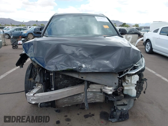 2018 Audi Q3 Premium z VIN WA1BCCFS8JR006212, wystawiony jako IAAI lot #42208285 z przebiegiem 96 571 mil mil oraz . Historia ofert i sprzedaży dostępna na DreamBid. Obrazek 12.