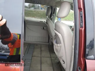 2007 Chrysler Town & Country LWB Touring with VIN 2A4GP54L07R278578, listed as a Copart auction lot 79761394 with 228,537 mi miles and Salvage Title. Bid and sale history available at carsss.com. Image 11.