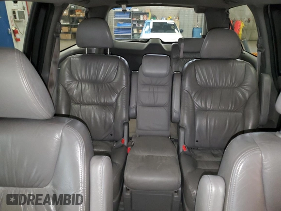 2009 Honda Odyssey EX-L с VIN 5FNRL38709B401001, выставлен на аукционе Copart как лот 55688695 с пробегом 237 860 миль миль и Списание • Salvage title. История ставок и продаж доступна на DreamBid. Изображение 10.