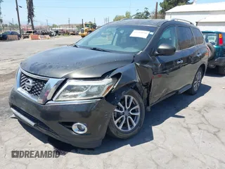 2015 Nissan Pathfinder SL with VIN 5N1AR2MN4FC639562, listed as a IAAI auction lot 42314058 with 156,921 mi miles and . Bid and sale history available at DreamBid. Image 2.