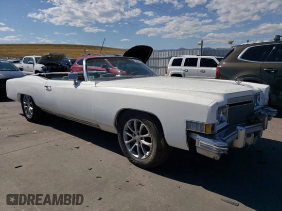 1976 Cadillac Eldorado z VIN 6L67S4Q405945, wystawiony jako Copart lot #73257834 z przebiegiem 98 761 mil mil oraz Nie do naprawy • Non repairable. Historia ofert i sprzedaży dostępna na DreamBid. Obrazek 4.