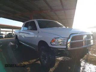 2011 Dodge Ram 2500 SLT with VIN 3D7UT2HL8BG629612, listed as a IAAI auction lot 41711514 with 261,263 mi miles. Bid and sale history available at carsss.com. Image 1.