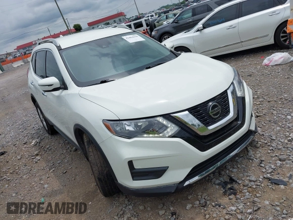 2020 Nissan Rogue S z VIN 5N1AT2MT0LC797327, wystawiony jako IAAI lot #42464199 z przebiegiem 44 470 mil mil oraz . Historia ofert i sprzedaży dostępna na DreamBid. Obrazek 1.