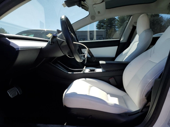 2019 Tesla Model 3 Long Range with VIN 5YJ3E1EB0KF231791, listed as a Copart auction lot 53466855 with Not Provided miles and Salvage Title. Bid and sale history available at DreamBid. Image 7.