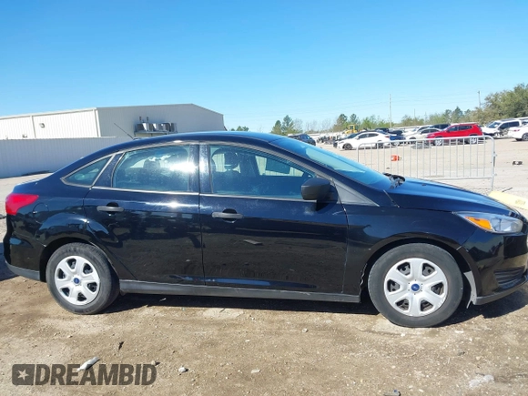 2018 Ford Focus S with VIN 1FADP3E29JL259004, listed as a IAAI auction lot 41841485 with 77,567 mi miles. Bid and sale history available at carsss.com. Image 13.