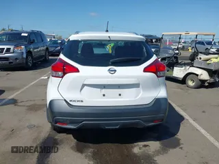2019 Nissan Kicks S with VIN 3N1CP5CU8KL491396, listed as a IAAI auction lot 41986602 with 101,389 mi miles and . Bid and sale history available at carsss.com. Image 17.