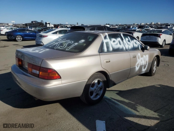 1999 Lexus ES 300 Luxury Sport Sdn with VIN JT8BF28G5X5065023, listed as a Copart auction lot 89361605 with 139,214 mi miles and Salvage Title. Bid and sale history available at carsss.com. Image 3.