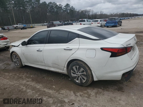 2021 Nissan Altima 2.5 S with VIN 1N4BL4BV5MN329646, listed as a Copart auction lot 47058025 with 0 mi miles and Salvage Title. Bid and sale history available at carsss.com. Image 2.