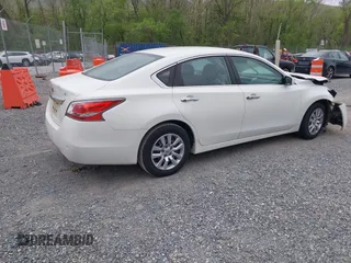 2015 Nissan Altima SL z VIN 1N4AL3AP7FN382800, wystawiony jako IAAI lot #42102763 z przebiegiem Nie podano mil oraz . Historia ofert i sprzedaży dostępna na DreamBid. Obrazek 4.