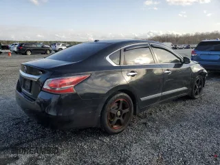 2015 Nissan Altima 2.5 SL with VIN 1N4AL3AP5FC109625, listed as a Copart auction lot 47701165 with 175,786 mi miles and Salvage Title. Bid and sale history available at carsss.com. Image 3.
