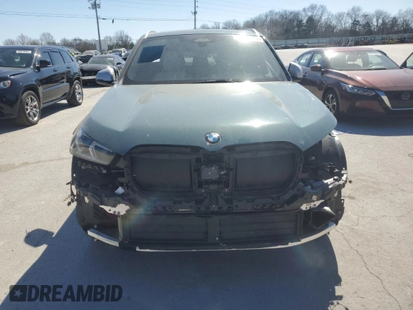 2024 BMW X1 xDrive28i with VIN WBX73EF00R5Z01009, listed as a Copart auction lot 48136195 with 15,133 mi miles and Salvage Title. Bid and sale history available at carsss.com. Image 5.