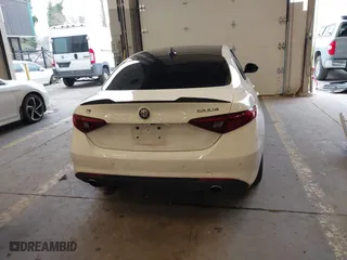 2017 Alfa Romeo Giulia with VIN ZARFAEDN1H7552738, listed as a IAAI auction lot 41529238 with 107,421 mi miles. Bid and sale history available at carsss.com. Image 17.