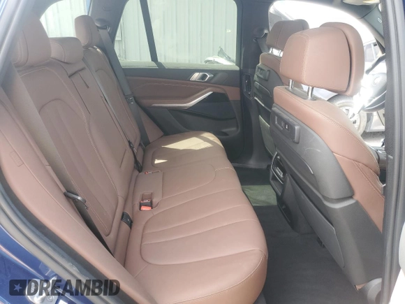 2020 BMW X5 sDrive40i with VIN 5UXCR4C0XLLW64815, listed as a Copart auction lot 50429185 with 39,544 mi miles and Salvage Title. Bid and sale history available at DreamBid. Image 11.