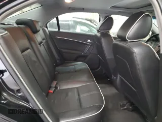 2011 Lincoln MKZ with VIN 3LNHL2JC2BR761139, listed as a Copart auction lot 60411425 with 140,727 mi miles and Salvage title. Bid and sale history available at DreamBid. Image 10.