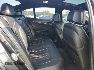 2017 BMW 5 Series 540i с VIN WBAJE5C32HG915358, выставлен на аукционе Copart как лот 53933575 с пробегом 97 955 миль миль и Списание • Salvage title. История ставок и продаж доступна на DreamBid. Изображение 10.