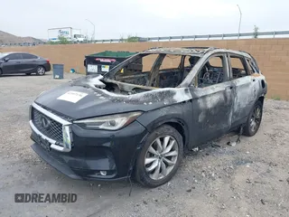 2019 Infiniti QX50 Essential z VIN 3PCAJ5M14KF124357, wystawiony jako IAAI lot #42107136 z przebiegiem Nie podano mil oraz . Historia ofert i sprzedaży dostępna na DreamBid. Obrazek 2.