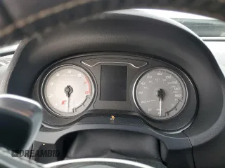 2015 Audi S3 Premium Plus z VIN WAUBFGFF7F1117828, wystawiony jako Copart lot #56778335 z przebiegiem Nie podano mil oraz Szkoda całkowita • Salvage title. Historia ofert i sprzedaży dostępna na DreamBid. Obrazek 9.