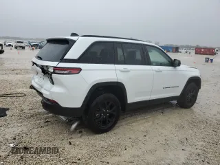2024 Jeep Grand Cherokee Altitude with VIN 1C4RJGAG0R8546529, listed as a Copart auction lot 41863845 with 20,096 mi miles and Salvage title. Bid and sale history available at DreamBid. Image 3.