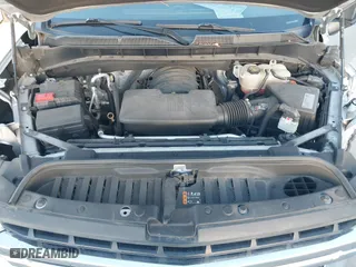2019 Chevrolet Silverado 1500 LT with VIN 1GCRYDEDXKZ272945, listed as a IAAI auction lot 41225816 with 95,088 mi miles. Bid and sale history available at carsss.com. Image 10.