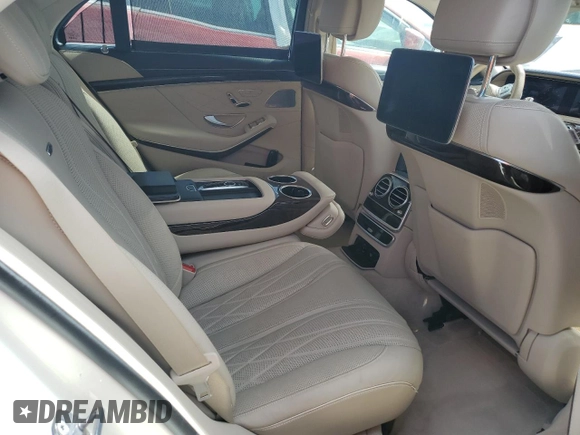 2019 Mercedes-Benz S-Class AMG S 63 with VIN WDDUG8JB8KA452857, listed as a Copart auction lot 76761004 with 28,389 mi miles and Non Repairable. Bid and sale history available at carsss.com. Image 10.