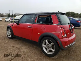 2005 MINI Hardtop с VIN WMWRC33435TC57559, выставлен на аукционе Copart как лот 53130725 с пробегом 163 438 миль миль и Списание • Salvage title. История ставок и продаж доступна на DreamBid. Изображение 2.