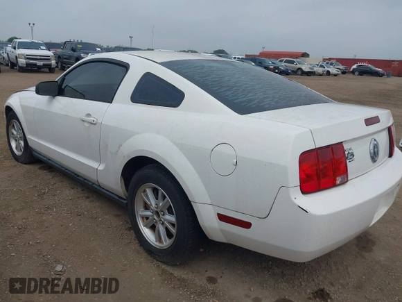 2007 Ford Mustang Deluxe with VIN 1ZVFT80N875359456, listed as a IAAI auction lot 42205108 with 75,588 mi miles and . Bid and sale history available at carsss.com. Image 3.
