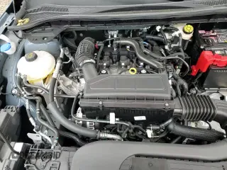 2025 Ford Escape ST-Line с VIN 1FMCU9MNXSUA52559, выставлен на аукционе Copart как лот 66896995 с пробегом 1 862 миль миль и Чистый • Clean title. История ставок и продаж доступна на DreamBid. Изображение 13.