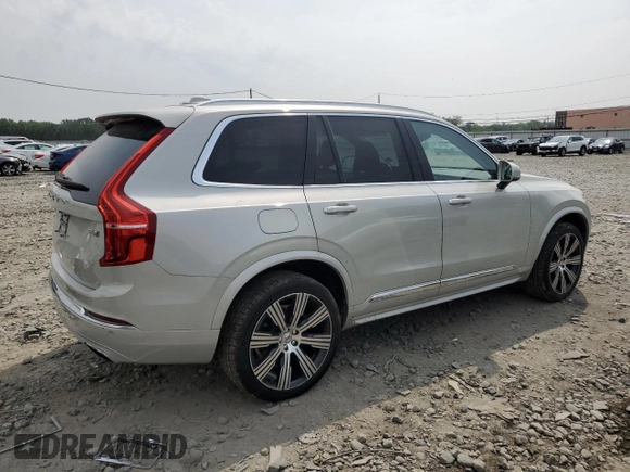 2020 Volvo XC90 Inscription with VIN YV4A221L2L1556129, listed as a Copart auction lot 60505925 with 84,871 mi miles and Salvage title. Bid and sale history available at DreamBid. Image 3.