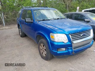 2010 Ford Explorer XLT with VIN 1FMEU7DE0AUA12146, listed as a IAAI auction lot 42119813 with 241,101 mi miles. Bid and sale history available at carsss.com. Image 1.