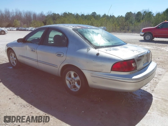 2002 Mercury Sable GS with VIN 1MEFM50U52A635368, listed as a IAAI auction lot 41770175 with 226,296 mi miles. Bid and sale history available at carsss.com. Image 3.