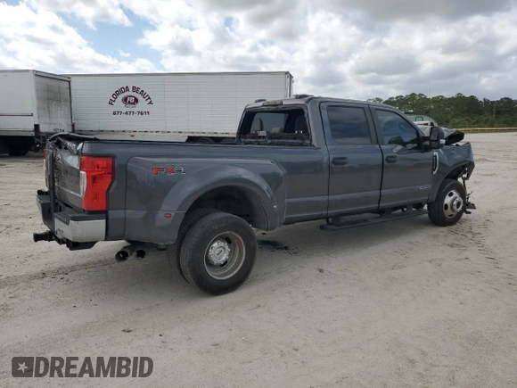 2020 Ford F-350 XL with VIN 1FT8W3DT0LEC67623, listed as a Copart auction lot 54717045 with 101,907 mi miles and Salvage title. Bid and sale history available at DreamBid. Image 3.