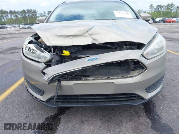 2016 Ford Focus SE with VIN 1FADP3F23GL350387, listed as a IAAI auction lot 41948782 with 70,188 mi miles. Bid and sale history available at carsss.com. Image 6.
