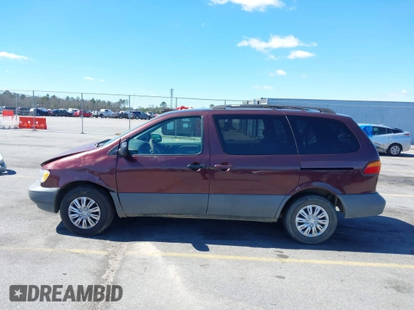 1999 Toyota Sienna LE with VIN 4T3ZF13C1XU112717, listed as a IAAI auction lot 41725827 with 272,639 mi miles. Bid and sale history available at carsss.com. Image 14.