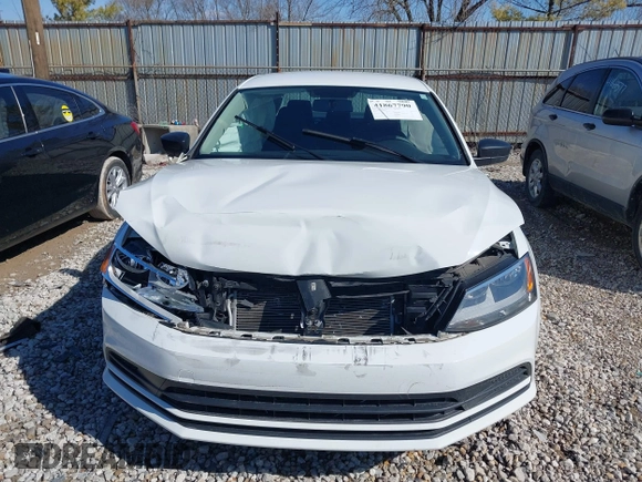 2016 Volkswagen Jetta Sedan 1.4T S w/Technology with VIN 3VW267AJ5GM249423, listed as a IAAI auction lot 41867790 with 61,979 mi miles. Bid and sale history available at carsss.com. Image 12.