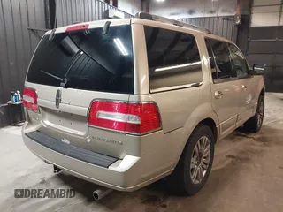 2007 Lincoln Navigator с VIN 5LMFU28587LJ15408, выставлен на аукционе IAAI как лот 41978829 с пробегом 220 032 миль миль и . История ставок и продаж доступна на DreamBid. Изображение 4.