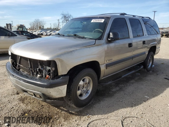 2001 Chevrolet Suburban LT with VIN 3GNEC16T71G125313, listed as a Copart auction lot 42569695 with 317,922 mi miles and Salvage Title. Bid and sale history available at carsss.com. Image 1.