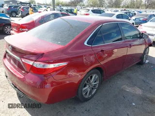 2017 Toyota Camry XLE with VIN 4T1BF1FK7HU796641, listed as a IAAI auction lot 41793040 with 117,282 mi miles. Bid and sale history available at carsss.com. Image 4.