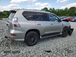2023 Lexus GX 460 Premium with VIN JTJAM7BX3P5383132, listed as a Copart auction lot 57887005 with 18,198 mi miles and Salvage title. Bid and sale history available at DreamBid. Image 3.