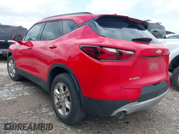 2019 Chevrolet Blazer with VIN 3GNKBCRSXKS696085, listed as a IAAI auction lot 42428812 with 140,062 mi miles and . Bid and sale history available at DreamBid. Image 3.